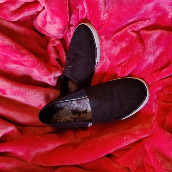 BOBS By Sketchers - Picture 1 of 3